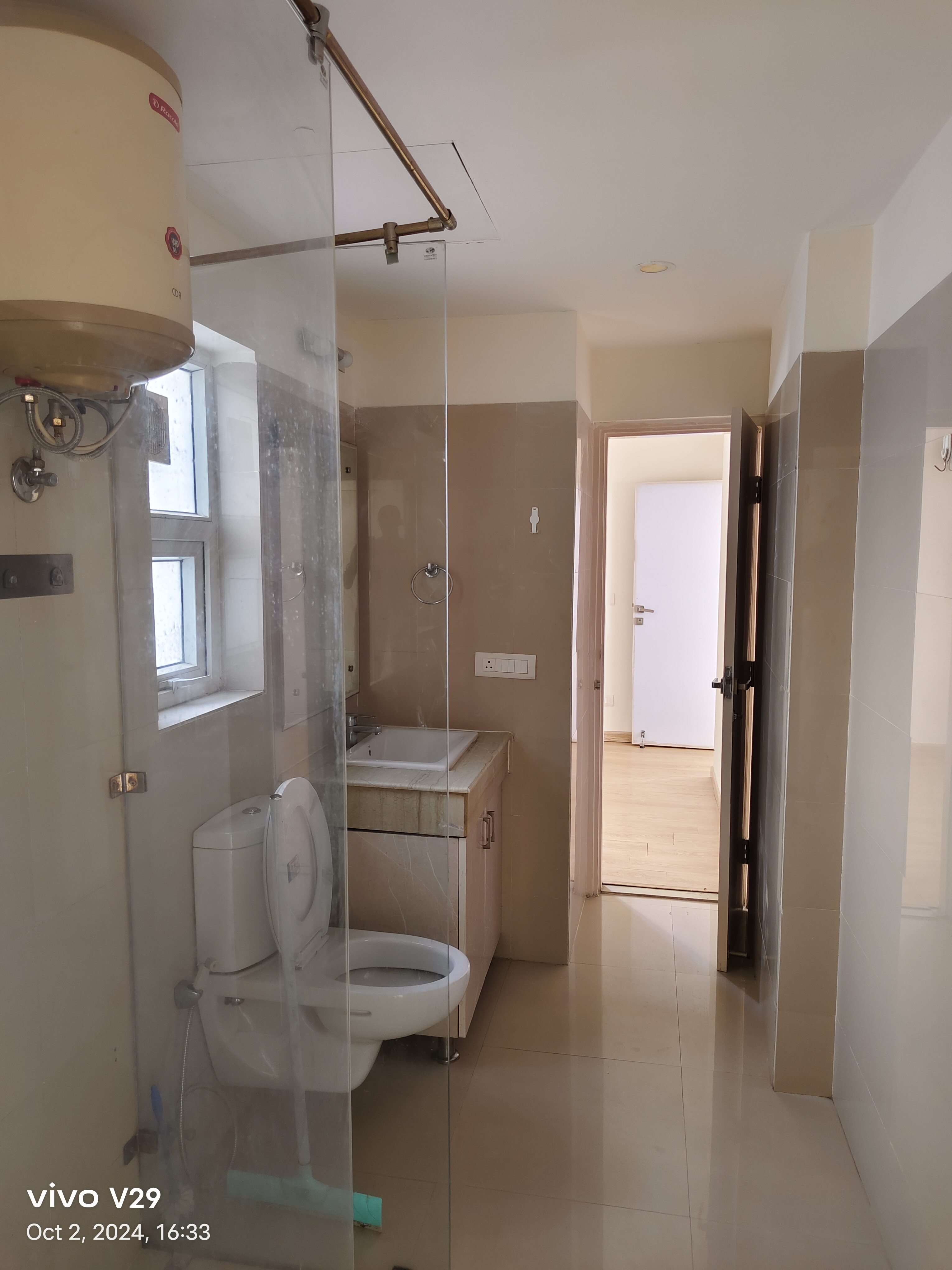 2 BHK Apartment For Sale in Emaar The Palm Drive-Palm Studios