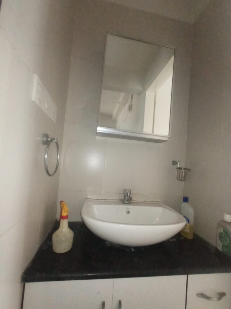 Bathroom, nanded-asawari 2 Bedroom 973 Sq.Ft. Apartment In Nanded Pune 7890812