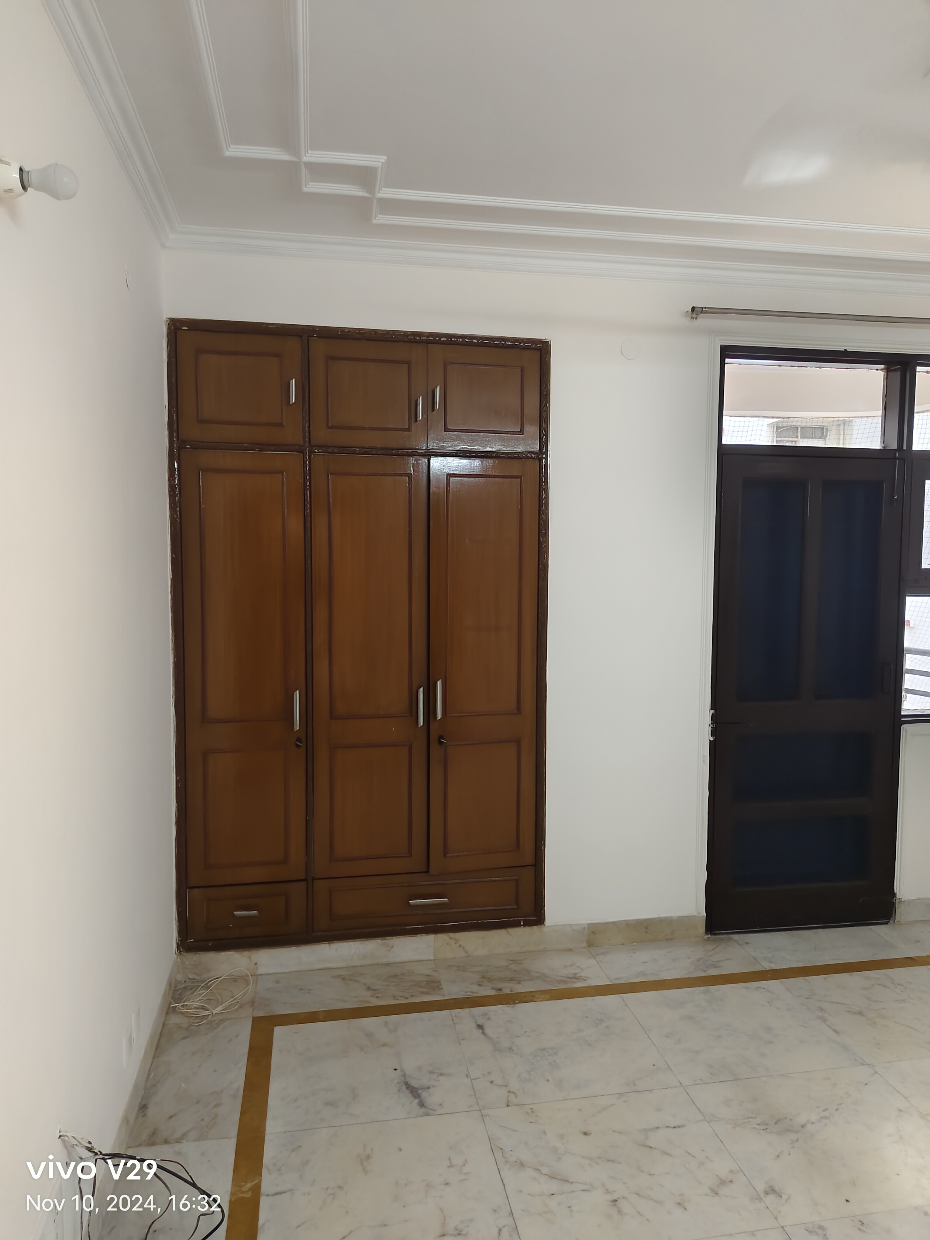 3 BHK + Servant Room Apartment For Sale in Suncity Essel Tower