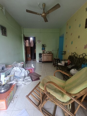 Living Room in Studio Apartment at Dombivli West – for Rent