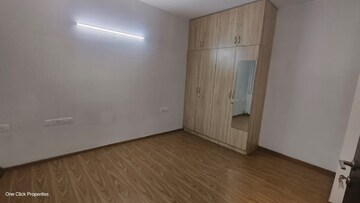 Room in 2.5 BHK Apartment at L&T Raintree Boulevard, Hebbal – for Rent