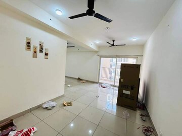 Master Bedroom in 3 BHK Apartment at Panchsheel Greens II, Sector 16 Greater Noida – for Sale