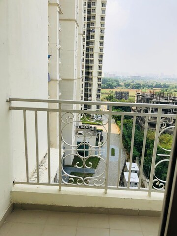 Balcony in 2 BHK Apartment at Mahagun Mantra II, Sector 10 Greater Noida – for Rent