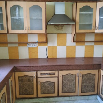 Master Bedroom in 3 BHK Builder Floor at Uday Arden 45, Sector 45 – for Rent