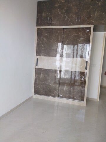 Master Bedroom in 2 BHK Apartment at Mahagun Mantra II, Sector 10 Greater Noida – for Rent