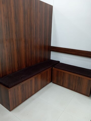 Room in  Office Space at Express Zone, Malad East – for Rent
