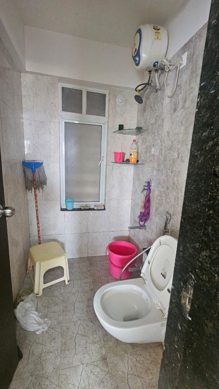 Bathroom, mantra-parkview 2 Bedroom 1050 Sq.Ft. Apartment In Dhayari Pune 7891166