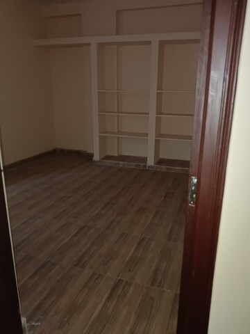 Room in 2.5 BHK Independent House at Bandlaguda Jagir – for Sale