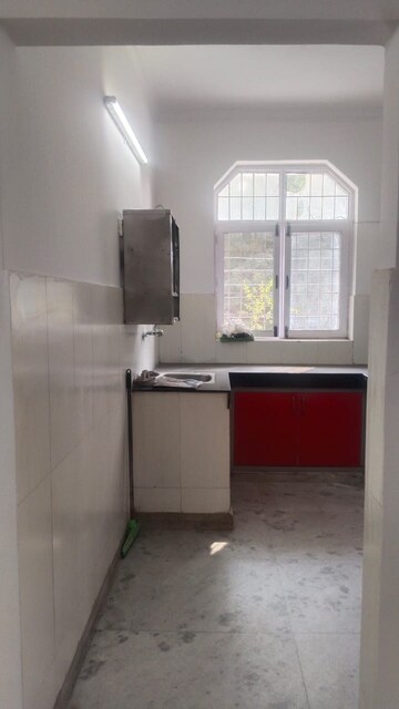 Bathroom in 2 BHK Builder Floor at Sector 23 – for Rent