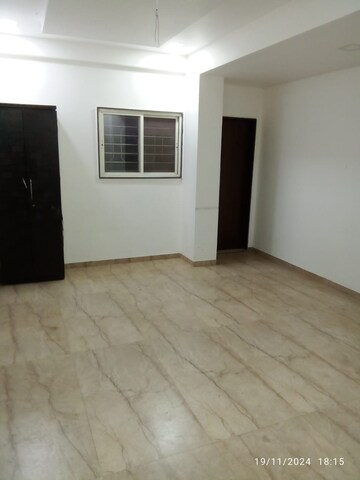 Room in 1 BHK Apartment at Sangli Miraj Road – for Rent