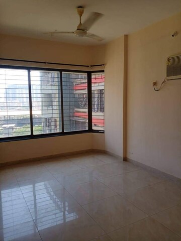 Room in 3 BHK Apartment at Agarwal Vrindavan Gardens, Vasai East – for Rent