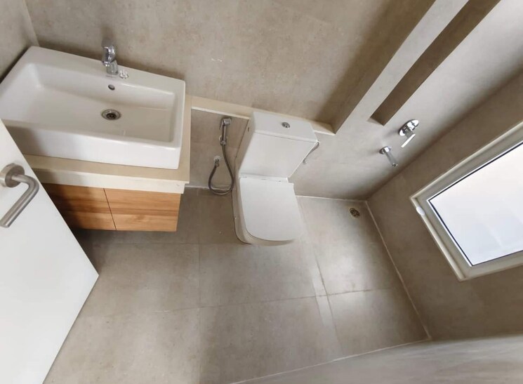 Bathroom, tata-serein 2 Bedroom 950 Sq.Ft. Apartment In Pokhran Road No Two Thane 7891218