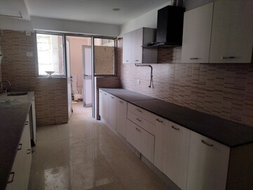 Kitchen in 3.5 BHK Apartment at Jaypee Greens Imperial Arcade, Sector 128 – for Rent