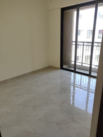 Room in 1 BHK Apartment at Sunteck West World, Naigaon East – for Rent