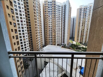 1 BHK Apartment For Rent in Sunteck West World, Naigaon East