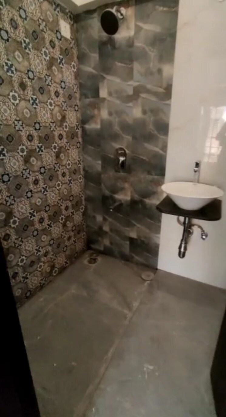 Bathroom, vile parle east 2 Bedroom 745 Sq.Ft. Apartment In Vile Parle East Mumbai 7891401