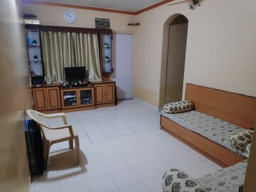 Master Bedroom in 3.5 BHK Apartment at Mantra Sky Homes, Magarpatta City – for Sale