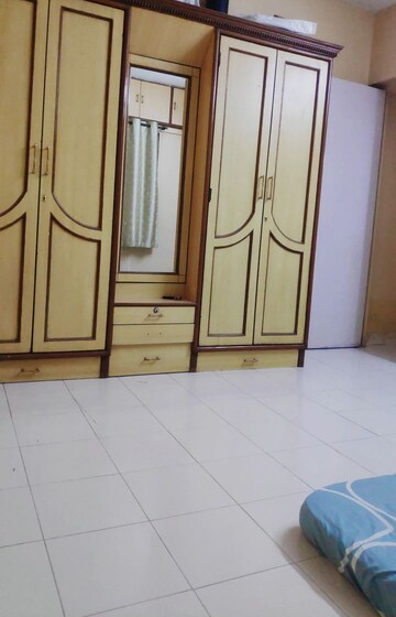 Master Bedroom in 3.5 BHK Apartment at Mantra Sky Homes, Magarpatta City – for Sale