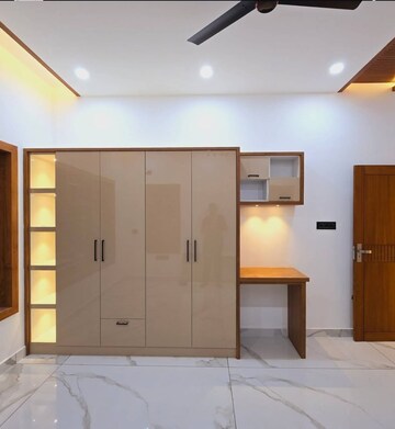 Room in 2 BHK Villa at Pathiripala – for Sale