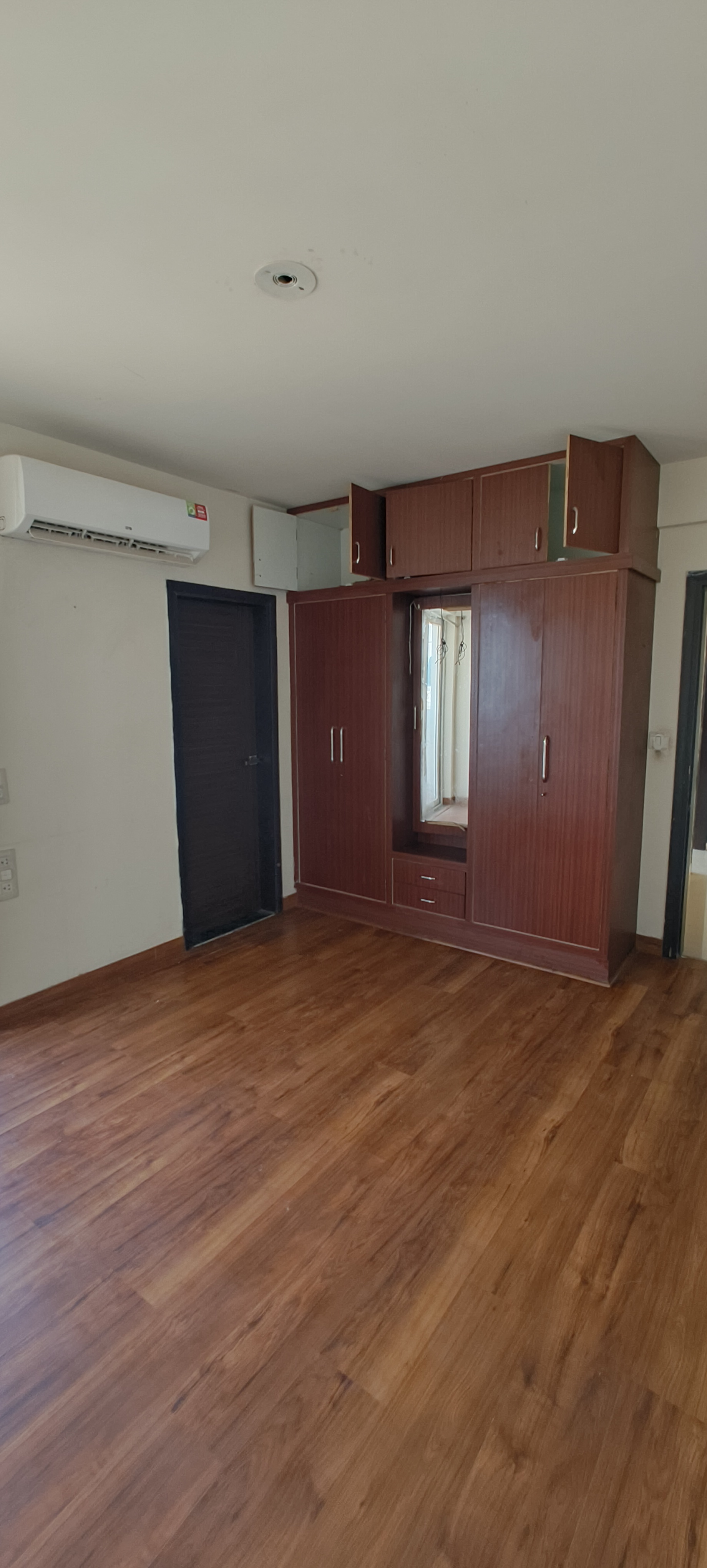 3 BHK + Study Room 1958 Sq.Ft. Apartment in Cedar Luxuria