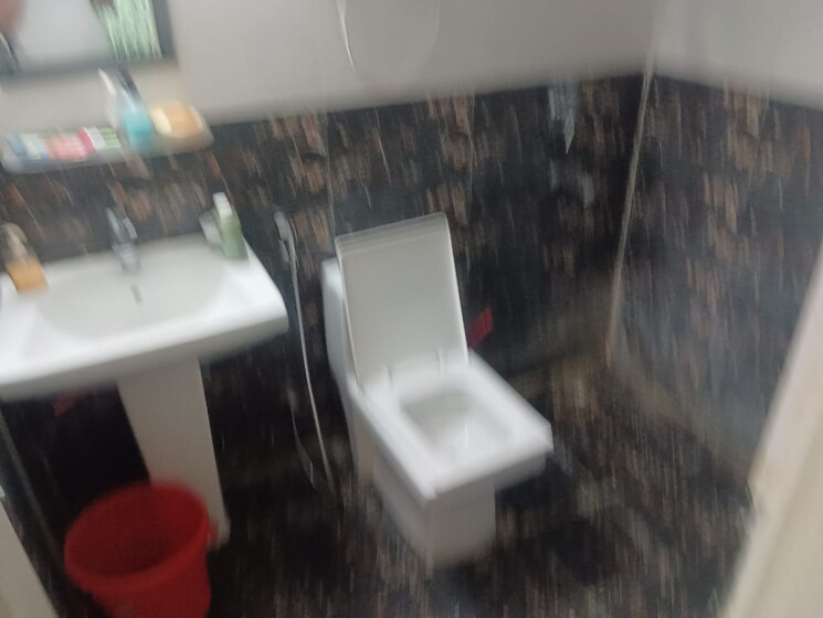 Bathroom, migsun-ultimo 2 Bedroom 1005 Sq.Ft. Apartment In Omicron Iii Greater Noida Greater Noida 7891487