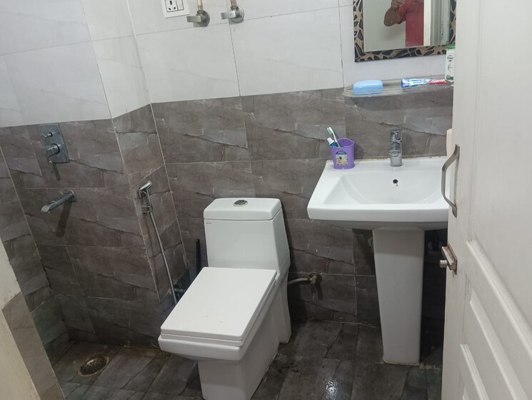 Bathroom, migsun-ultimo 2 Bedroom 1005 Sq.Ft. Apartment In Omicron Iii Greater Noida Greater Noida 7891487