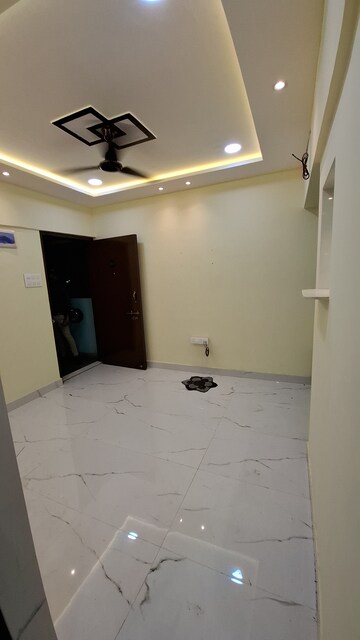 Furnished Amenities in 1 BHK Apartment at KK Tower Parel, Parel – for Rent