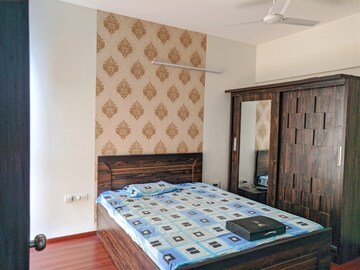 Bedroom in 2 BHK Apartment at Amanora Neo Towers, Hadapsar – for Rent