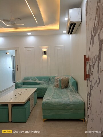 Bedroom in 1 BHK Apartment at Moti Nagar – for Rent