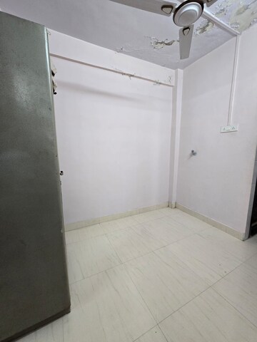 Bedroom in 2 BHK Apartment at Mitali Heights, Kalyan East – for Rent