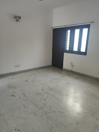 2 BHK Villa For Rent in RWA Apartments Sector 30 Sector 30 Noida  7891711