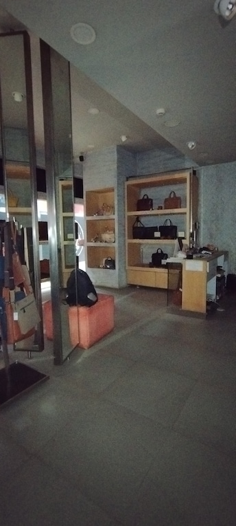 Commercial Showroom 600 Sq.Ft. For Resale in Nariman Point Mumbai  7891858