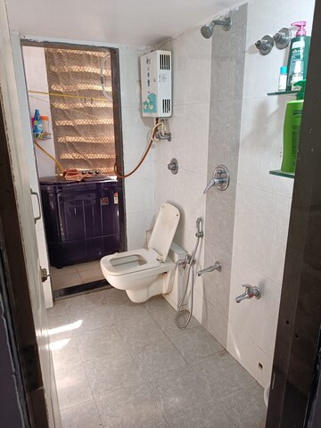 Bathroom in 3 BHK Apartment at Laxmi Apartment Chunabhatti, Chunnabhatti – for Sale