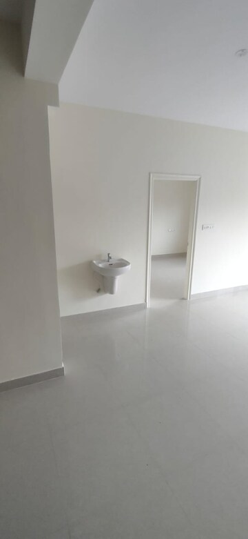 Room in 3 BHK Apartment at Gold Opus, Millers Road – for Sale