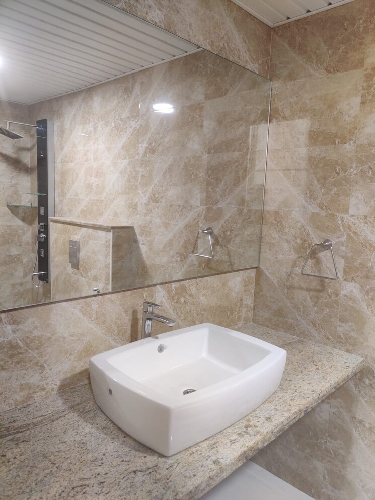 Bathroom, rajmahal-apartments-sadashiva-nagar 4 Bedroom 3500 Sq.Ft. Apartment In Sadashiva Nagar Bangalore 7892108