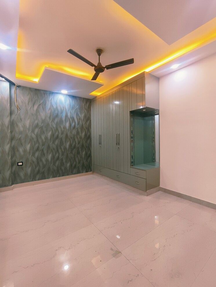 Bedroom, dwarka mor 4 Bedroom 1170 Sq.Ft. Builder Floor In Dwarka Mor Delhi 7892141