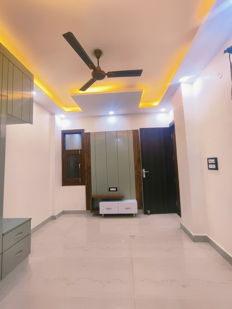 Bedroom, dwarka mor 4 Bedroom 1170 Sq.Ft. Builder Floor In Dwarka Mor Delhi 7892141