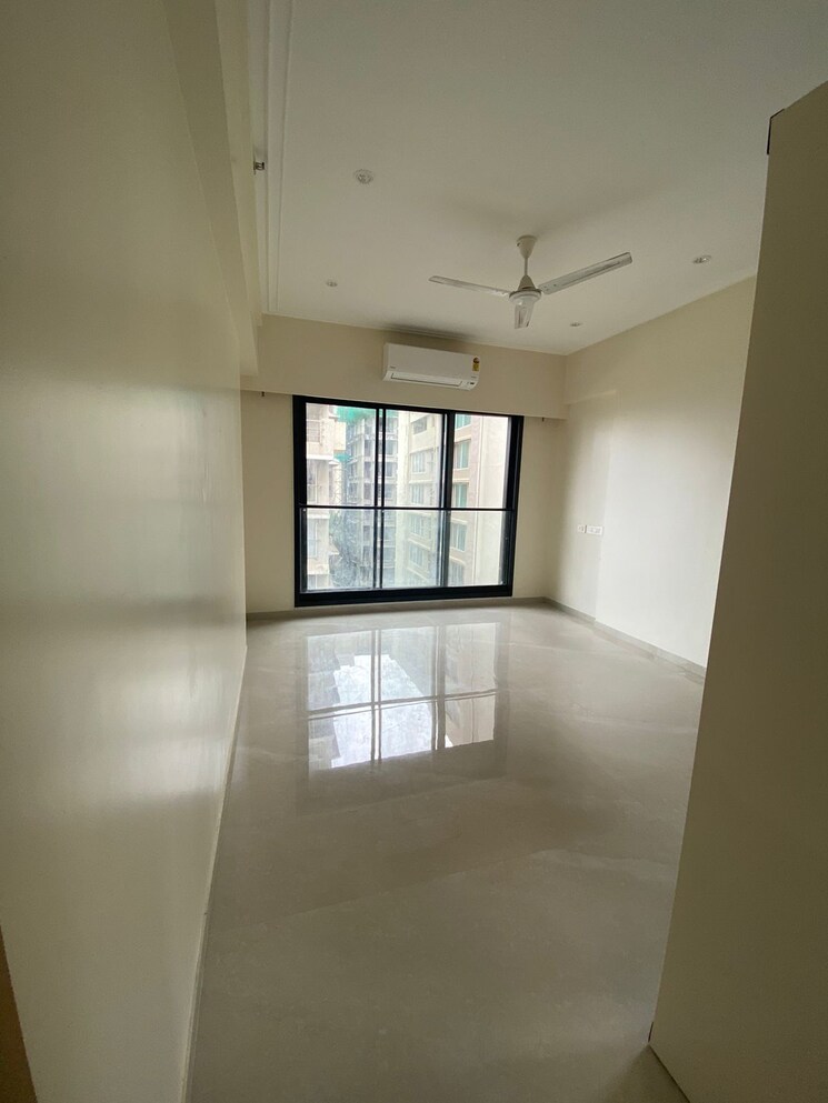Room, mayfair-enclave 3 Bedroom 1120 Sq.Ft. Apartment In Khar West Mumbai 7892110