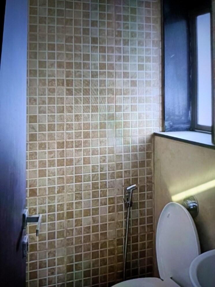 Bathroom, lodha-splendora 1 Bedroom 490 Sq.Ft. Apartment In Ghodbunder Road Thane 7892173
