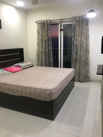 Bedroom in 2 BHK Apartment at Lodha Casa Viva, Majiwada – for Rent