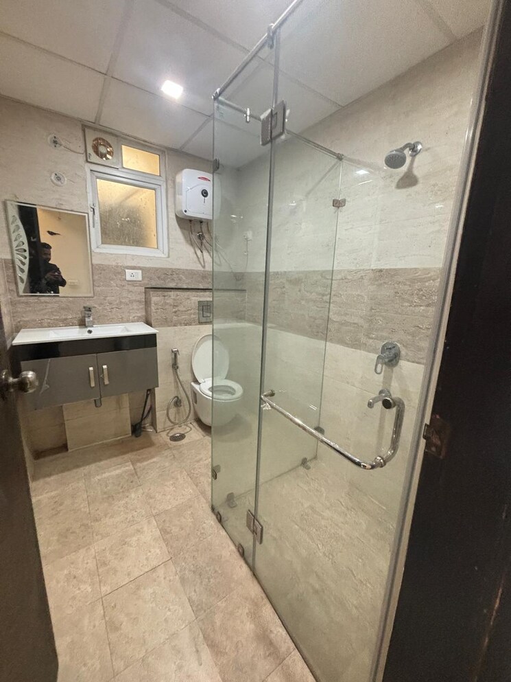 Kitchen, mi-rustle-court 3 Bedroom 1900 Sq.Ft. Apartment In Gomti Nagar Lucknow 7892206