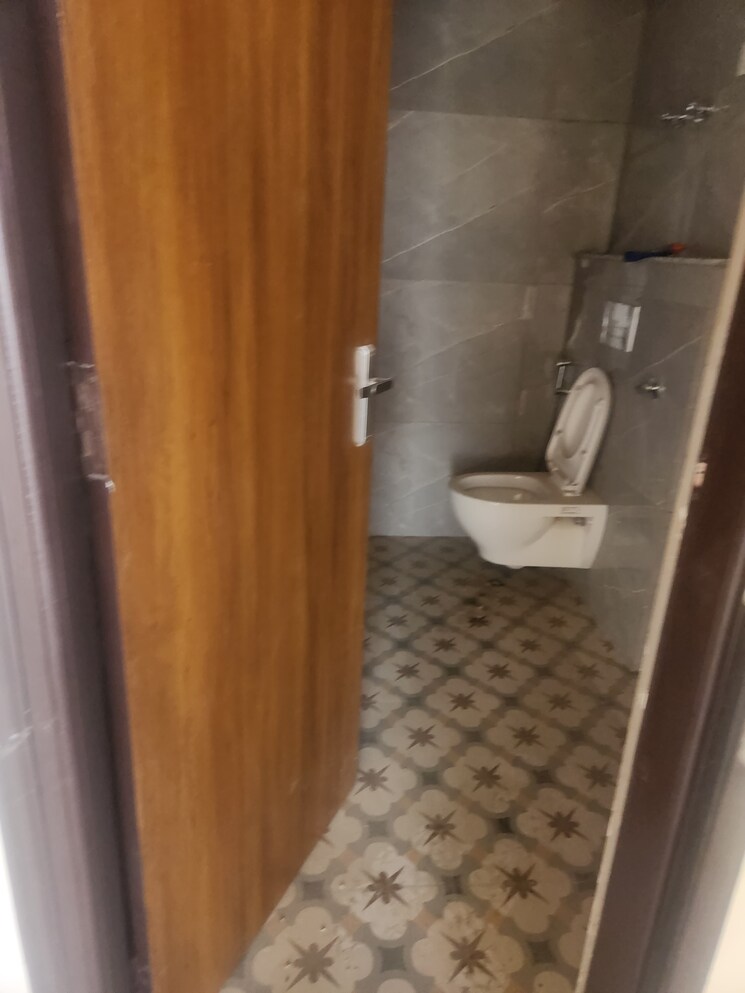 Attached Bathroom, sumer nagar 3 Bedroom 1400 Sq.Ft. Apartment In Sumer Nagar Jaipur 7892264