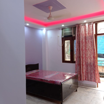 Bedroom in 2 BHK Builder Floor at Panchsheel Vihar – for Rent