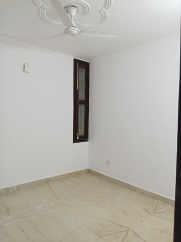 Room in 1 BHK Builder Floor at Arjun Nagar – for Rent