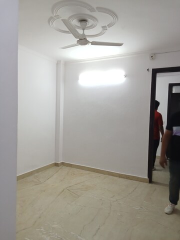 Room in 1 BHK Builder Floor at Arjun Nagar – for Rent