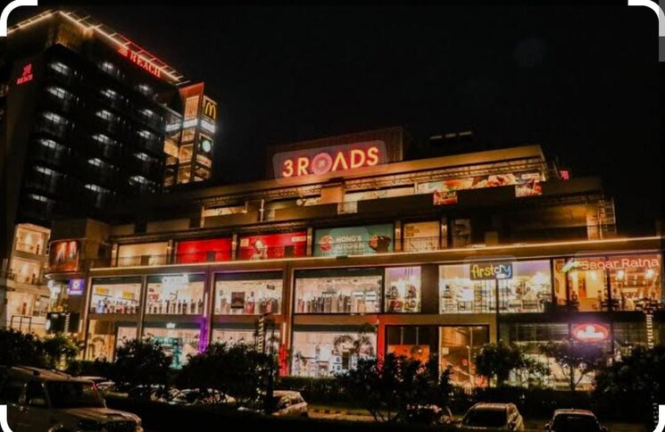 Exterior View, reach-3-roads Commercial Showroom 700 Sq.Ft. In Sector 70 Gurgaon 7892279