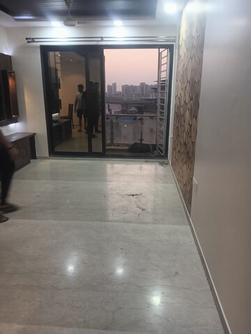 Room in 3 BHK Apartment at Meridian Homes Meadow, Nerul – for Rent