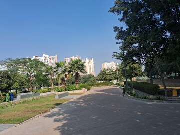   Plot at BPTP Amstoria, Sector 102 – for Sale