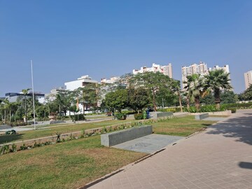 Plot Area in  Plot at BPTP Amstoria, Sector 102 – for Sale