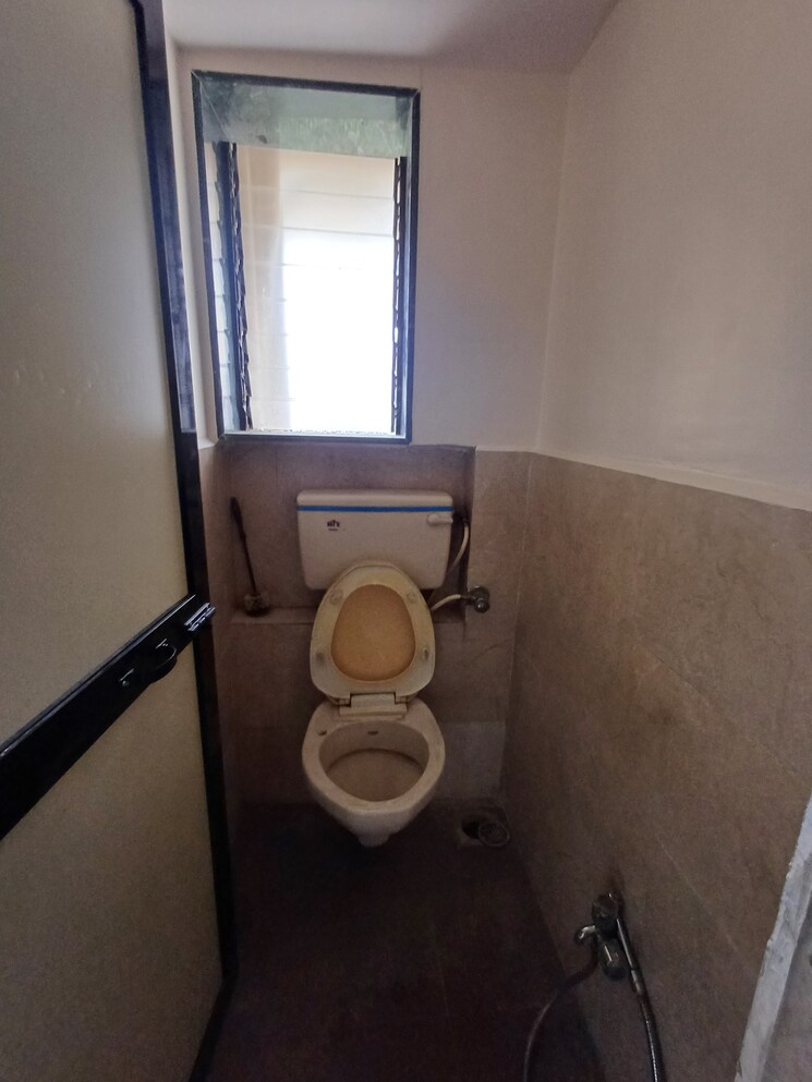Attached Bathroom, anand-sagar-residency-chs 2 Bedroom 690 Sq.Ft. Apartment In Khopat Thane 7892358